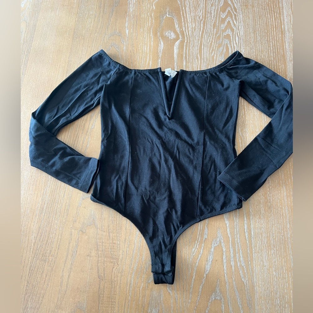 NWOT ASOS OFF THE SHOULDER LOW CUT THONG BODYSUIT